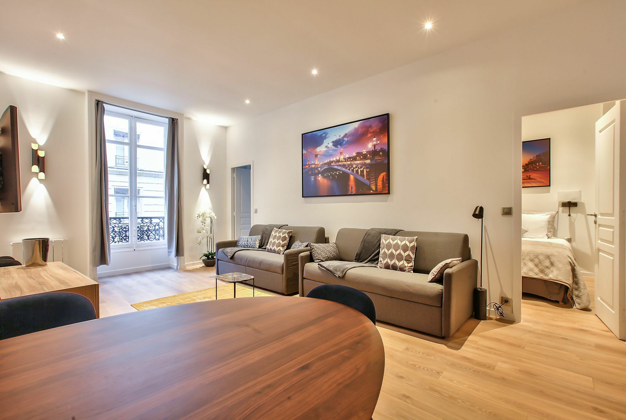 64 - Luxury Flat Champs-elysees 1d * Paris